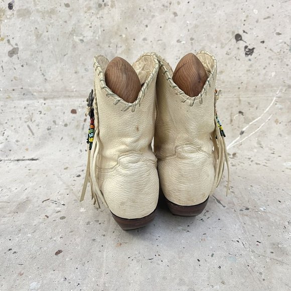 Vintage 70’s Zodiac Western Boots Cream Suede Silver Concho Beaded Fringe 8.5 - Picture 4 of 7